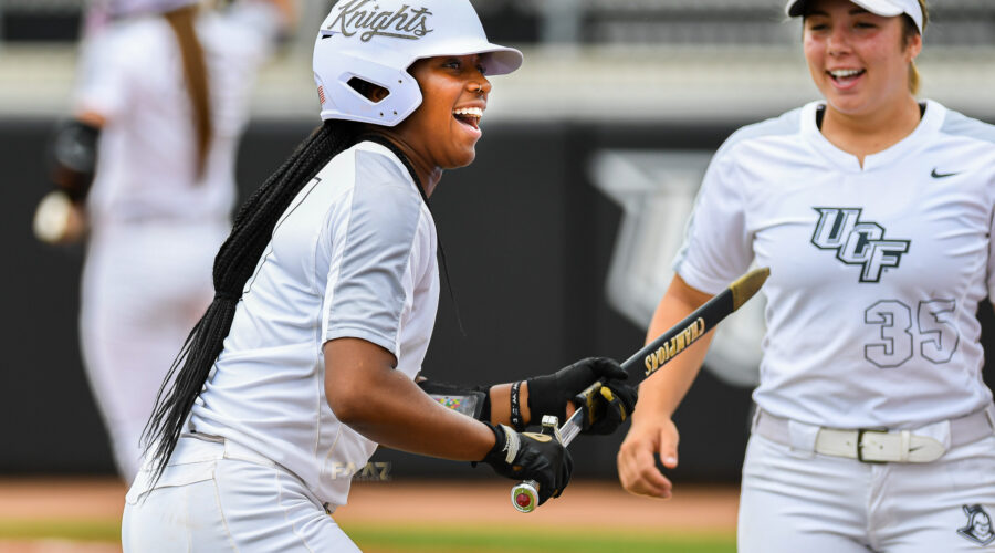 NCAA Softball Regionals:  UCF Dominates Villanova In Opening Round 6-0